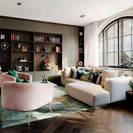 Shh! Oxford St Dream-Come-True Fam Design Hot Spot London Exterior photo