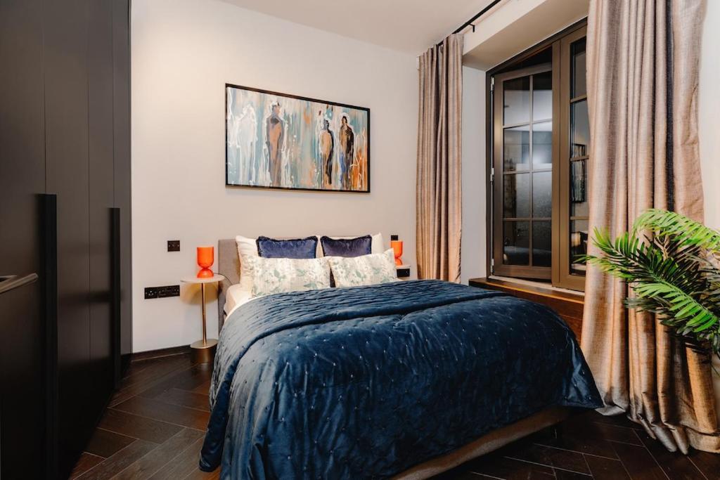 Shh! Oxford St Dream-Come-True Fam Design Hot Spot London Exterior photo